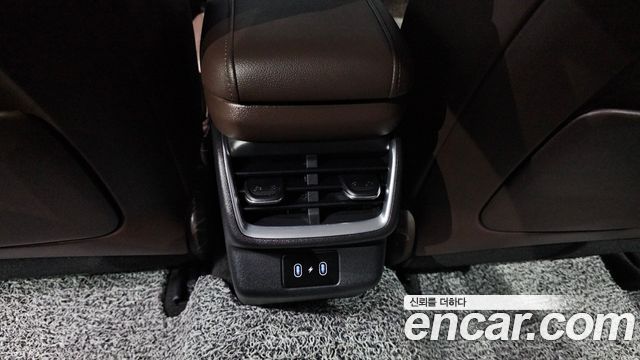 Hyundai Grandeur 2023 — photo 19