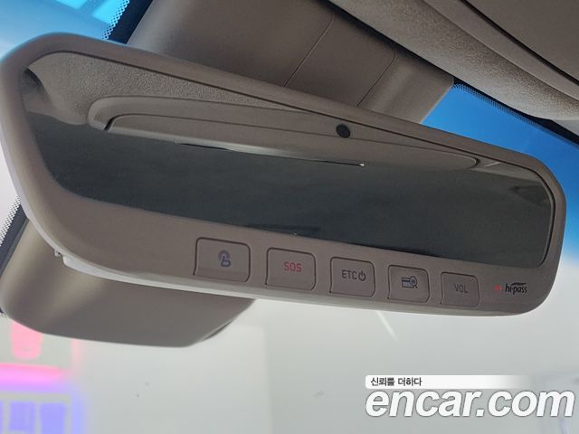 Genesis EQ900 2017 — photo 15