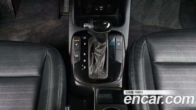Kia K3 2017 — photo 9