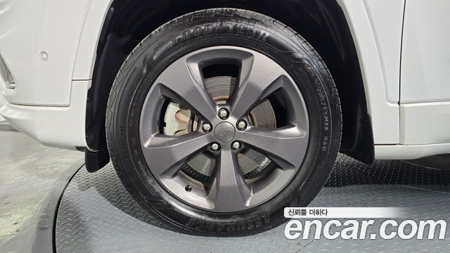 Jeep Cherokee 2021 — photo 5