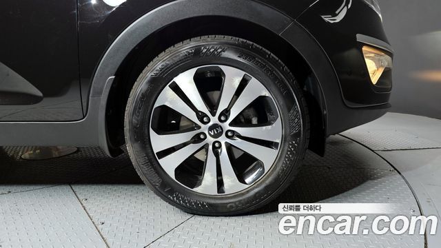 Kia Sportage 2012 — photo 5