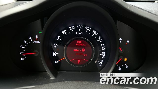 Kia Sportage 2012 — photo 8
