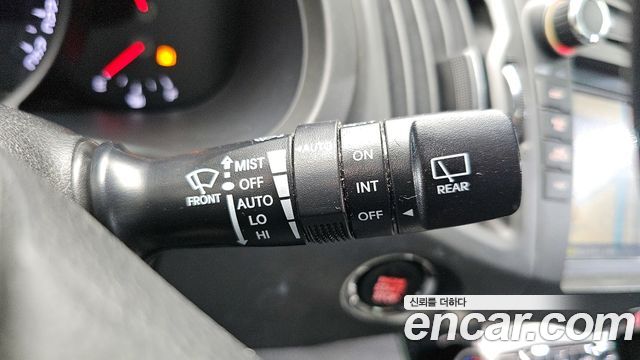 Kia Sportage 2012 — photo 16
