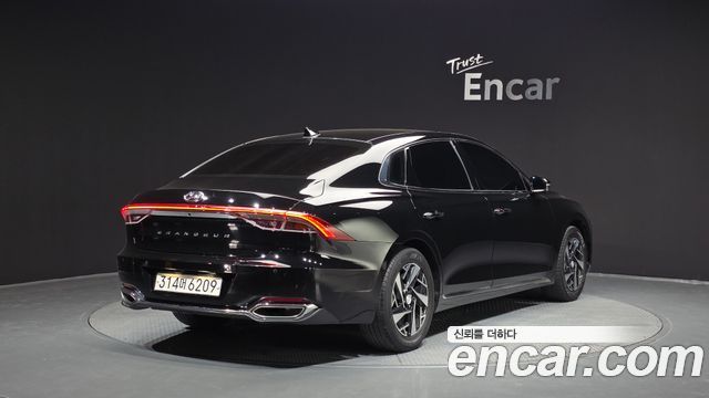 Hyundai Grandeur 2022 — photo 2