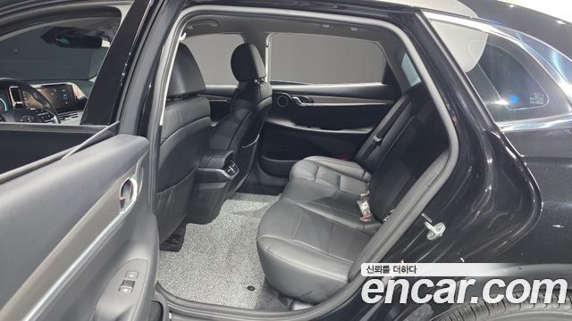 Hyundai Grandeur 2022 — photo 11