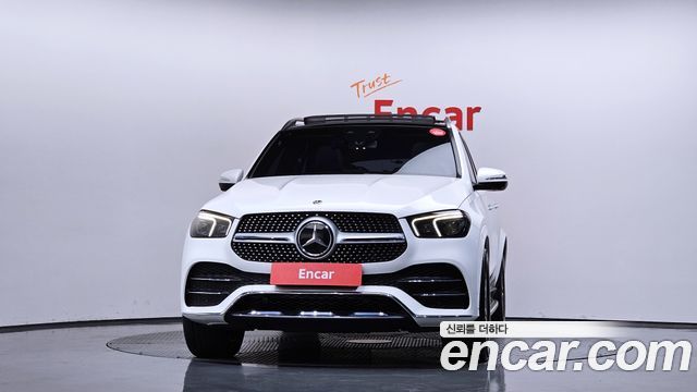 Mercedes-Benz GLE-Class 2020 — photo 3