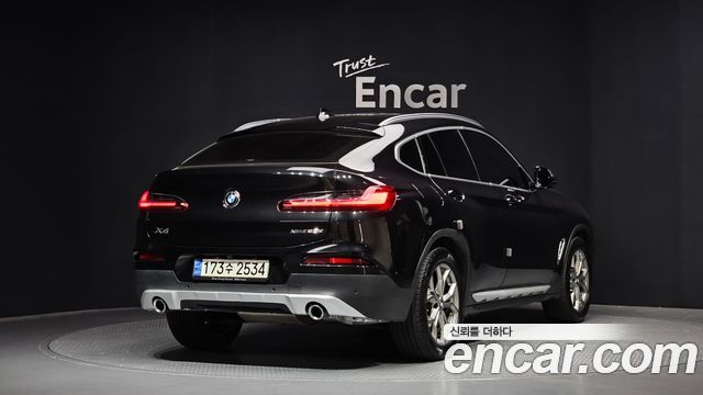 BMW X4 2021 — photo 2