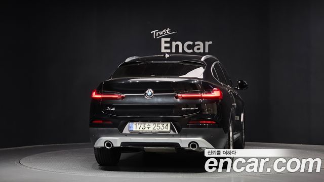 BMW X4 2021 — photo 4