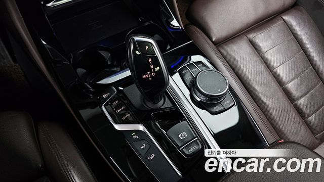 BMW X4 2021 — photo 9
