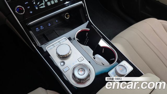 Genesis GV80 2024 — photo 9