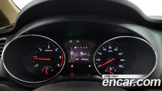 Kia Canival 2017 — photo 8