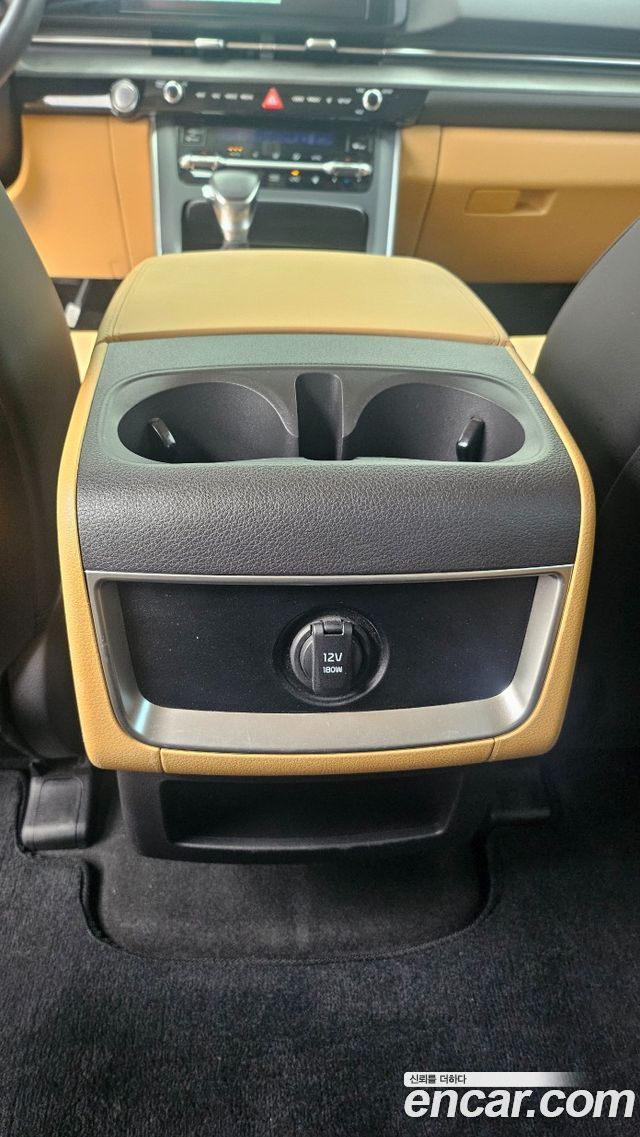 Kia Canival 2023 — photo 6