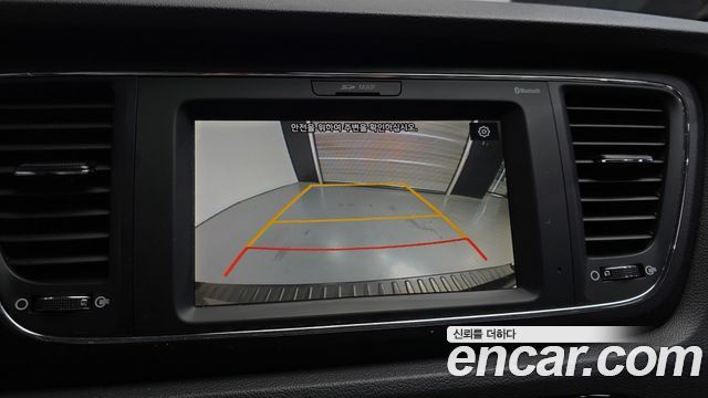 Kia Canival 2020 — photo 16