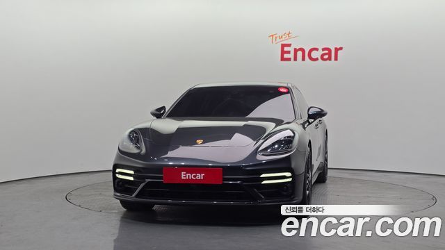 Porsche Panamera 2022 — photo 3