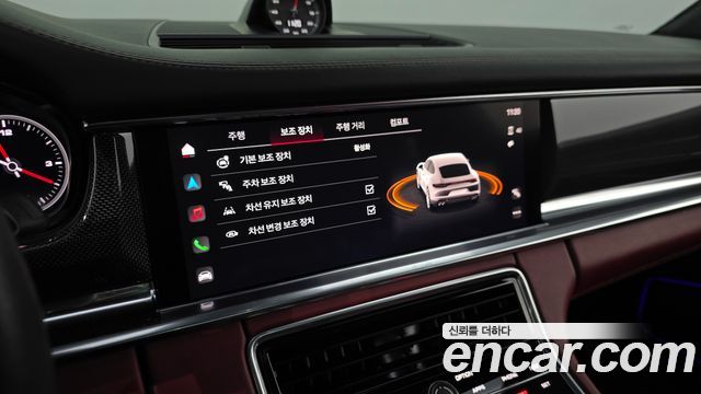 Porsche Panamera 2022 — photo 16