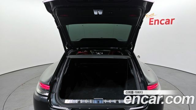 Porsche Panamera 2022 — photo 20
