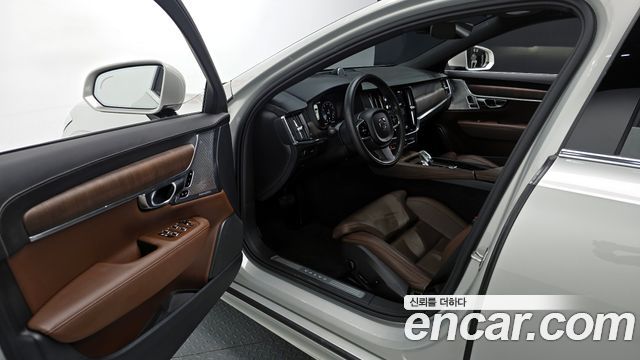 Volvo S90 2021 — photo 11
