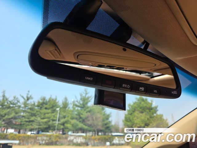 Kia Canival 2019 — photo 15
