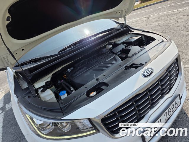 Kia Canival 2019 — photo 20