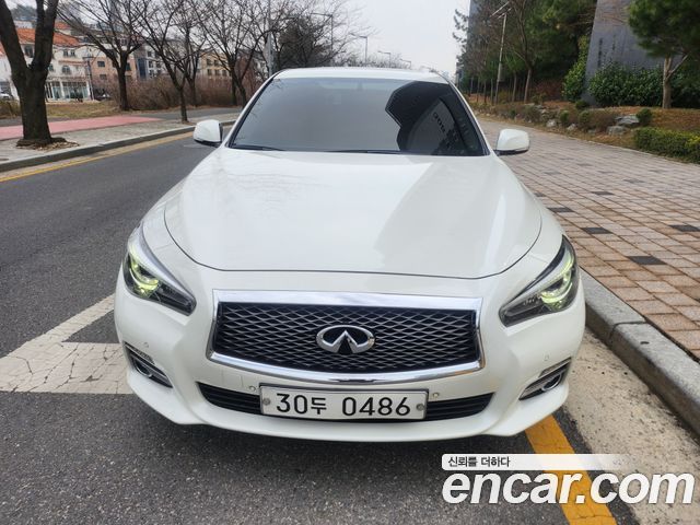 Infiniti Q50 2016 — photo 3