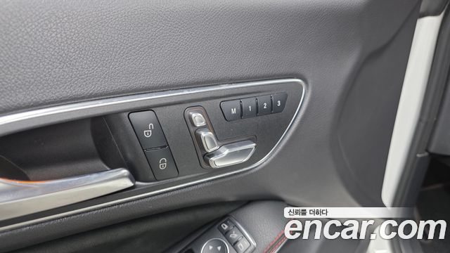 Mercedes-Benz CLA-Class 2019 — photo 18