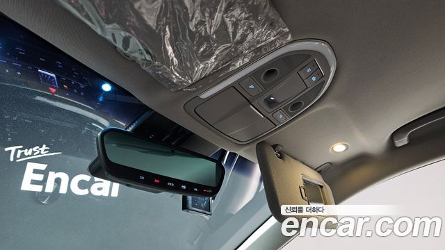 Genesis G80 2018 — photo 16