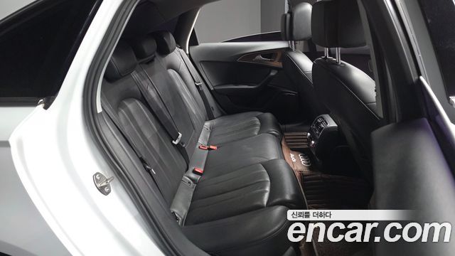 Audi A6 2016 — photo 12