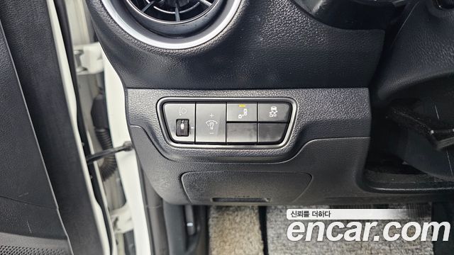 Kia K3 2022 — photo 14
