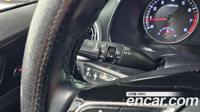 Kia K3 2022 — photo 15