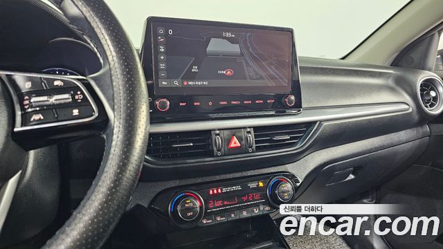 Kia K3 2022 — photo 17