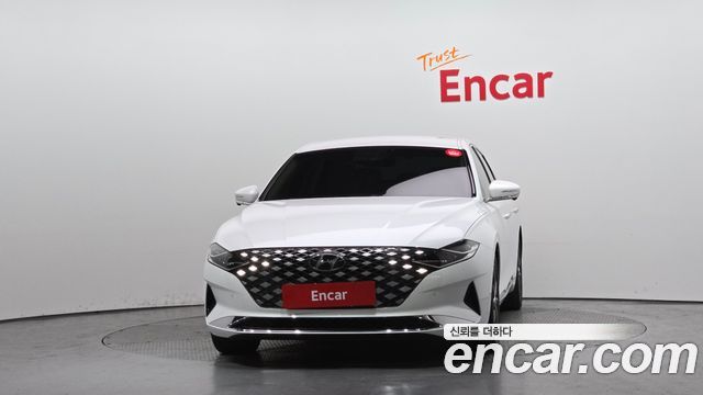 Hyundai Grandeur 2022 — photo 3