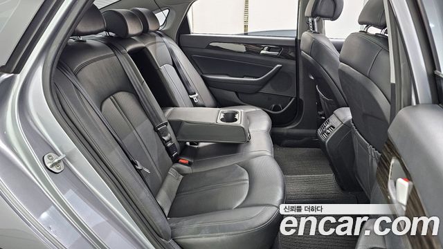 Hyundai Sonata 2015 — photo 12