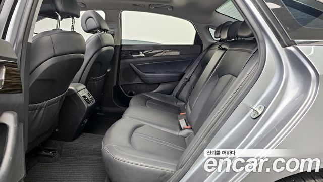 Hyundai Sonata 2015 — photo 13