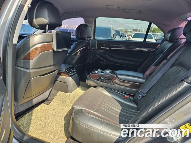 Genesis EQ900 2017 — photo 11