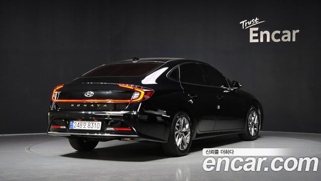 Hyundai Sonata 2022 — photo 2