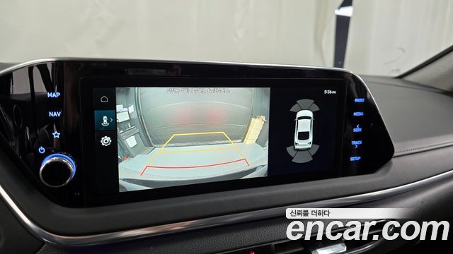 Hyundai Sonata 2022 — photo 15