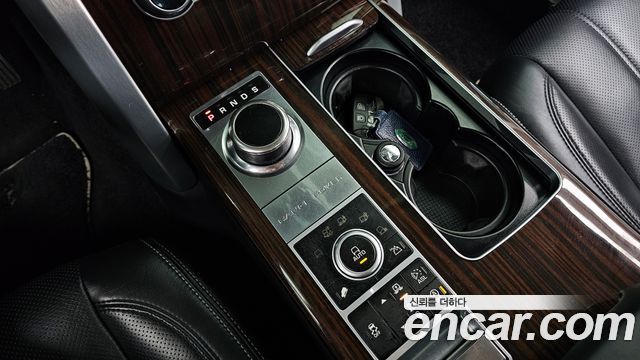 Land Rover Range Rover 2014 — photo 9