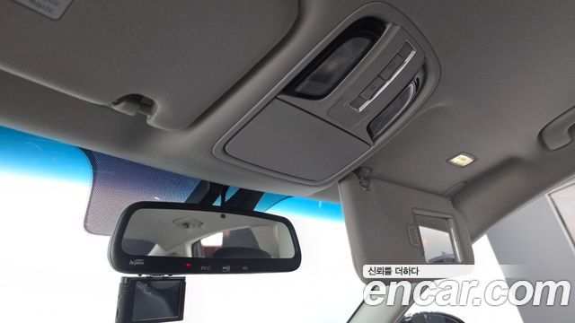 Kia K7 2016 — photo 19
