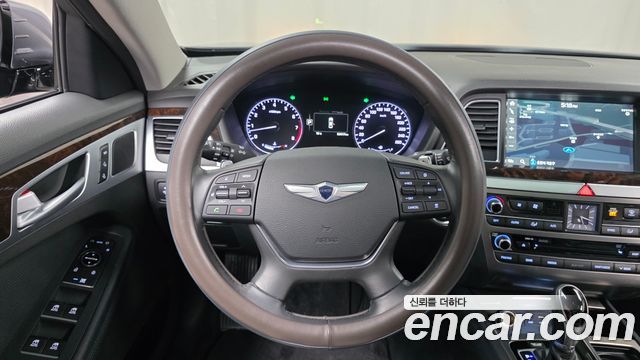Hyundai Genesis 2016 — photo 13