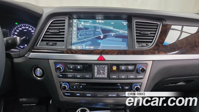 Hyundai Genesis 2016 — photo 14