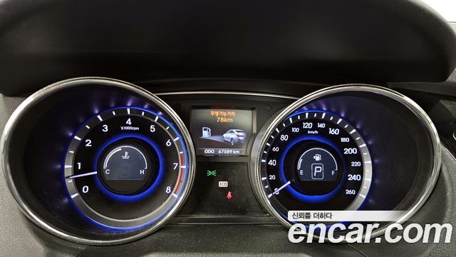 Hyundai Sonata 2010 — photo 8