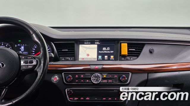 Kia K7 2017 — photo 16