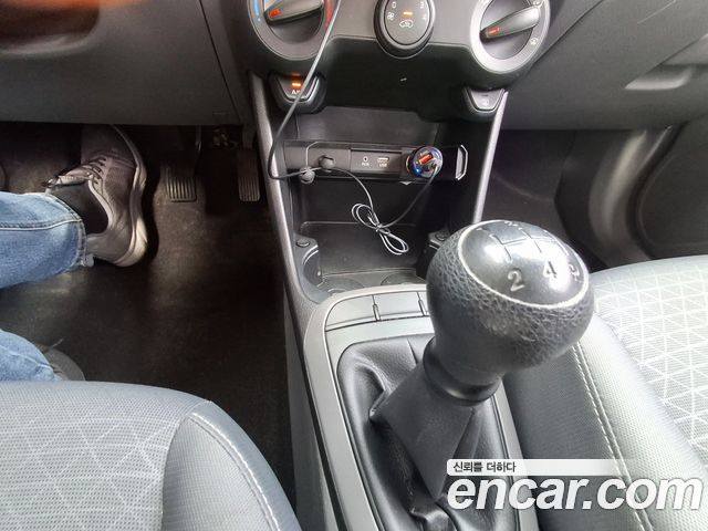 Kia morning 2018 — photo 9