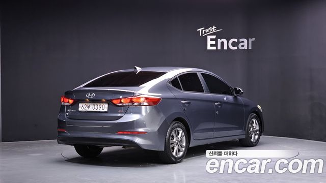 Hyundai AVANTE 2016 — photo 2