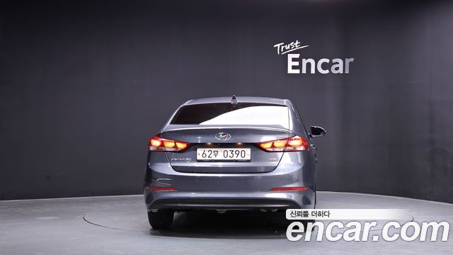 Hyundai AVANTE 2016 — photo 4