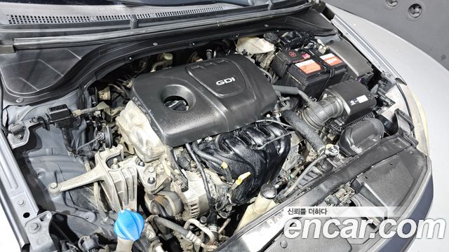 Hyundai AVANTE 2016 — photo 6