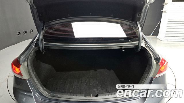 Hyundai AVANTE 2016 — photo 20