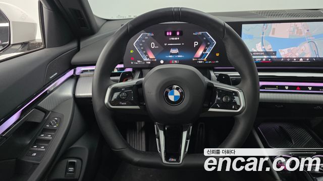 BMW 5-Series 2025 — photo 13