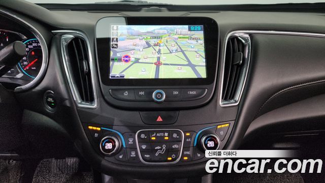Chevrolet Korea Malibu 2017 — photo 15