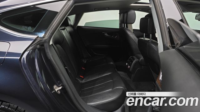 Audi A7 2016 — photo 12